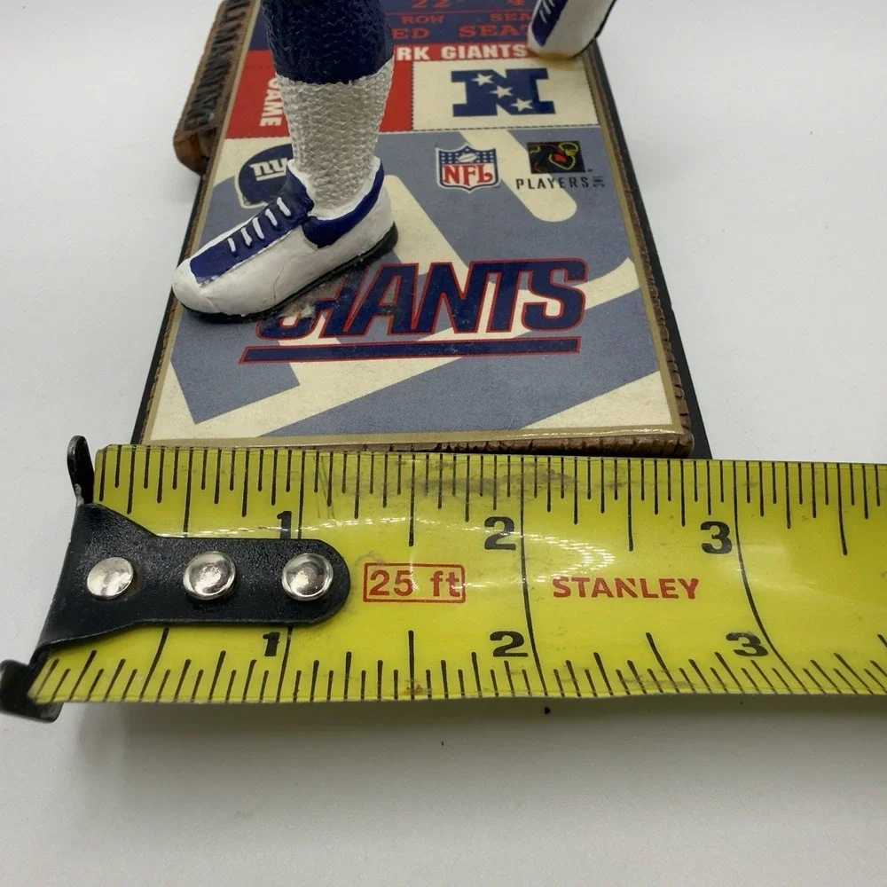 Eli Manning Limited Edition Action Bobblehead Legends of 